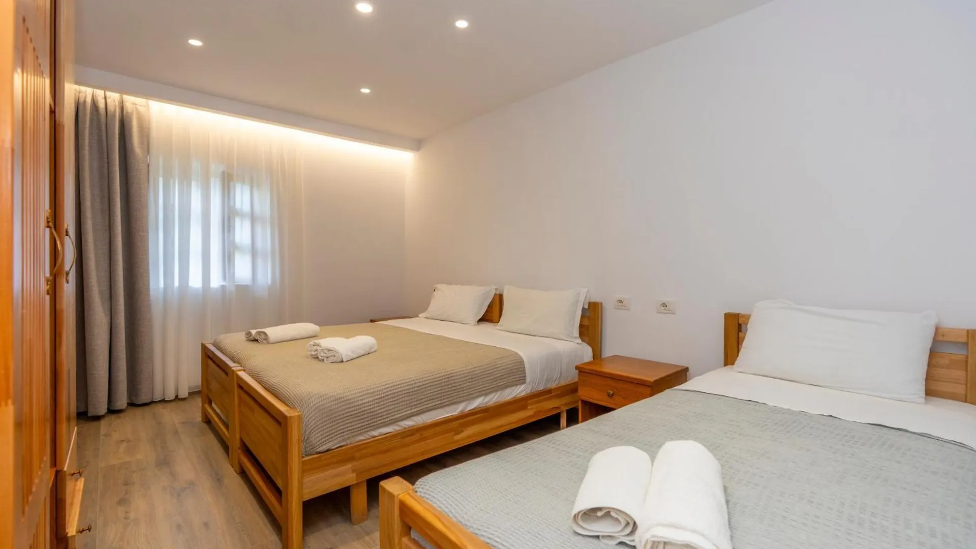 Hotel Bujtina Berishta Theth 5*,  Albania